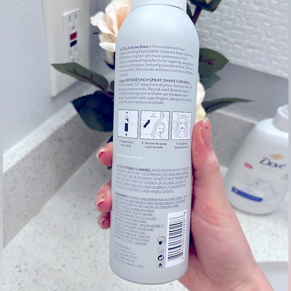 LIVING PROOF Dry Volume & Texture Spray - Picture 2 of 4